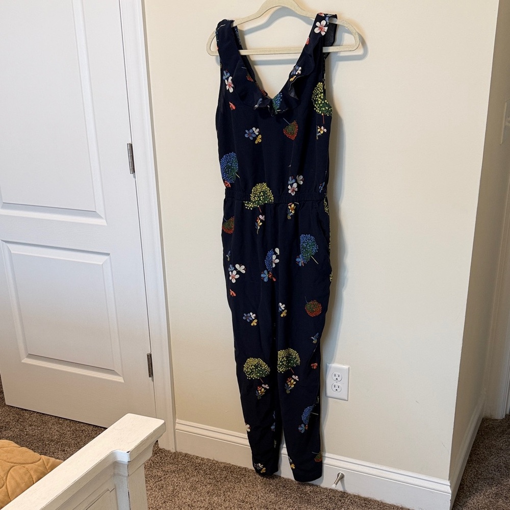 LOFT Women’s Navy Hummingbird Ruffled V-Neck Jumpsuit / Size 10 / 100% Rayon